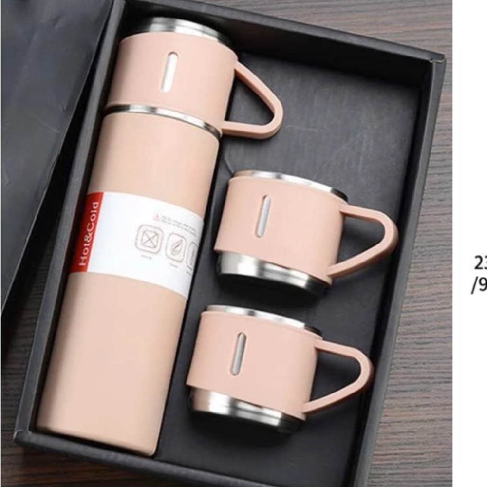 NWT: Pink Vacuum Stainless Steel Insulated Bottle & 3pcs Mug